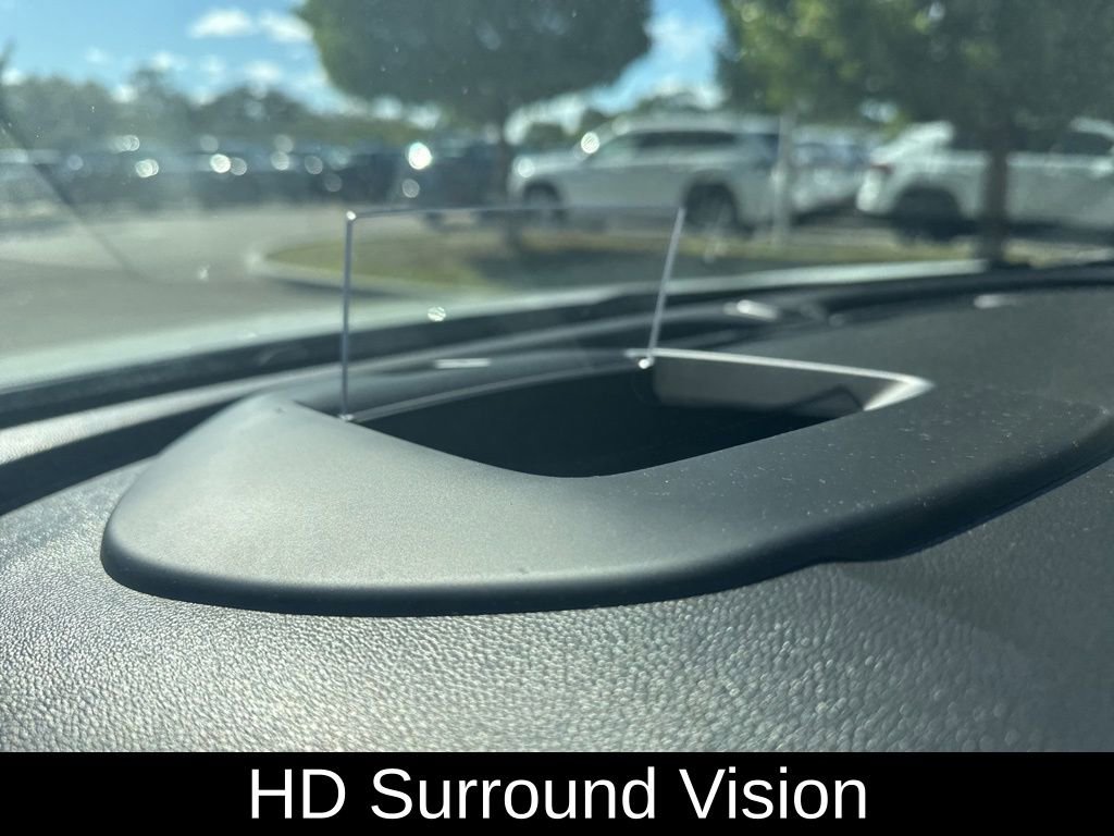 Used 2021 Buick Encore GX Essence w/ Advanced Technology Package image 28