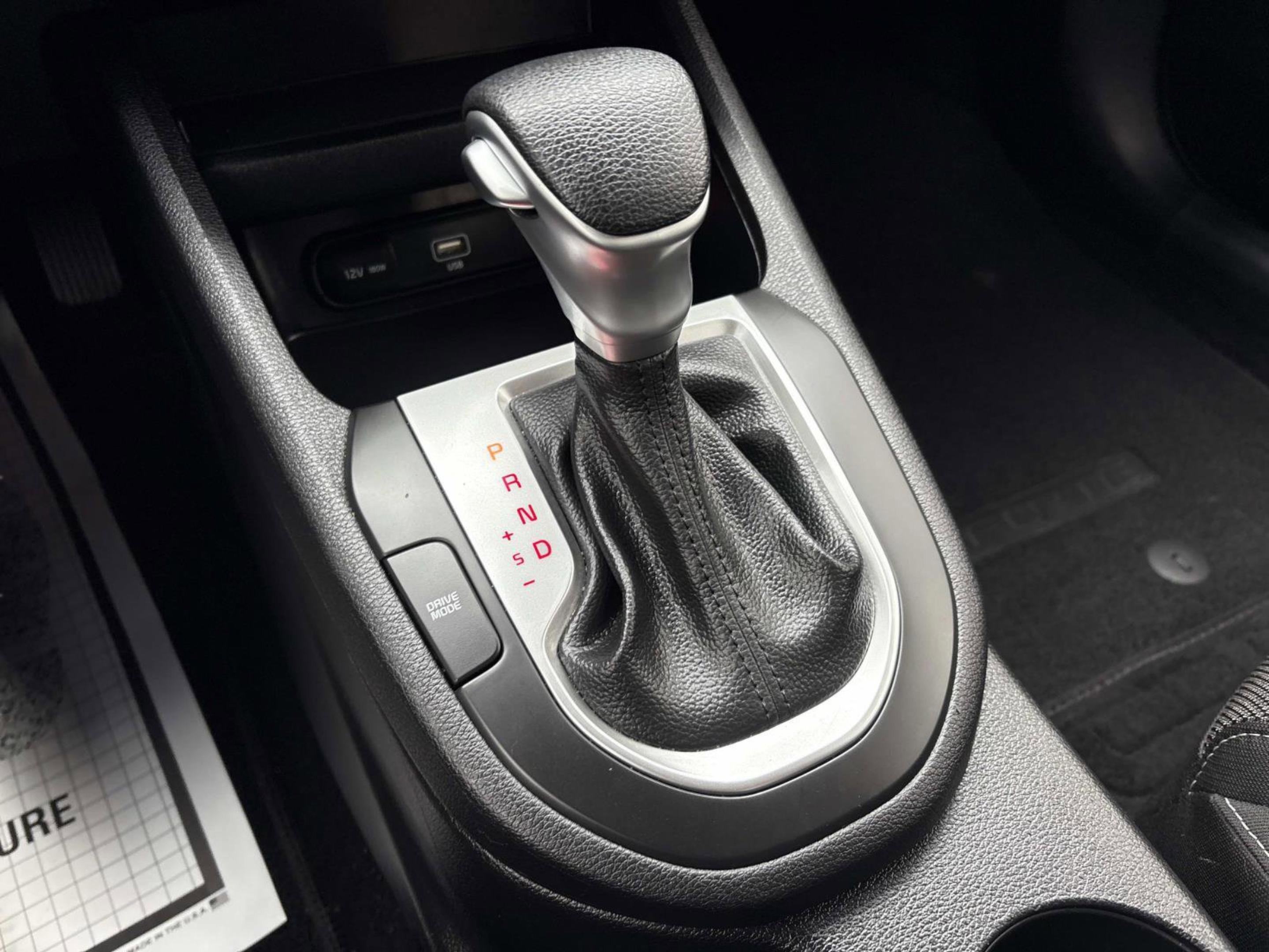 Used 2024 Kia Forte LXS image 32