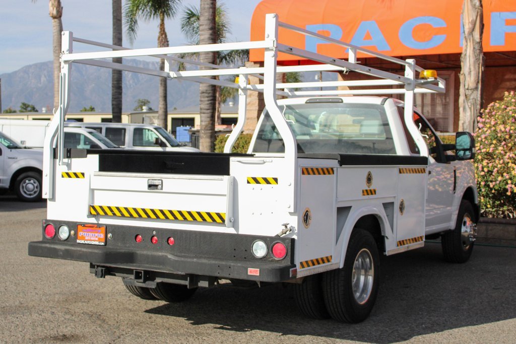 Used 2017 Ford F350 XL w/ Power Equipment Group image 9