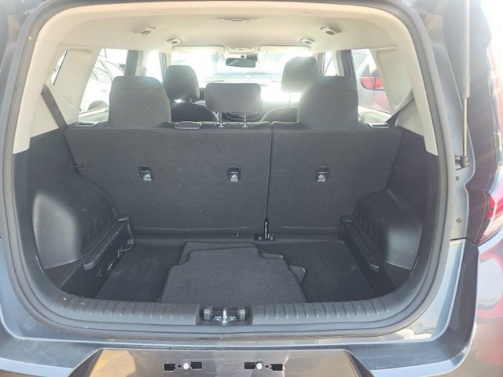 Used 2025 Kia Soul LX FWD image 17