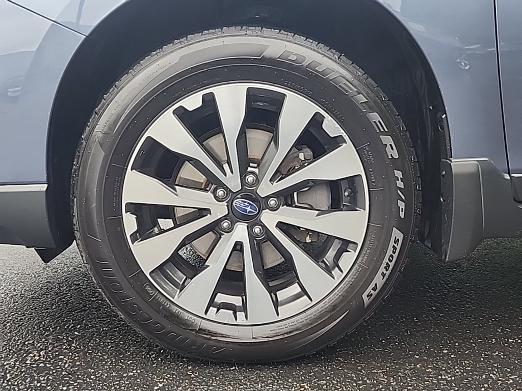 Used 2016 Subaru Outback 3.6R Limited AWD/4WD image 28
