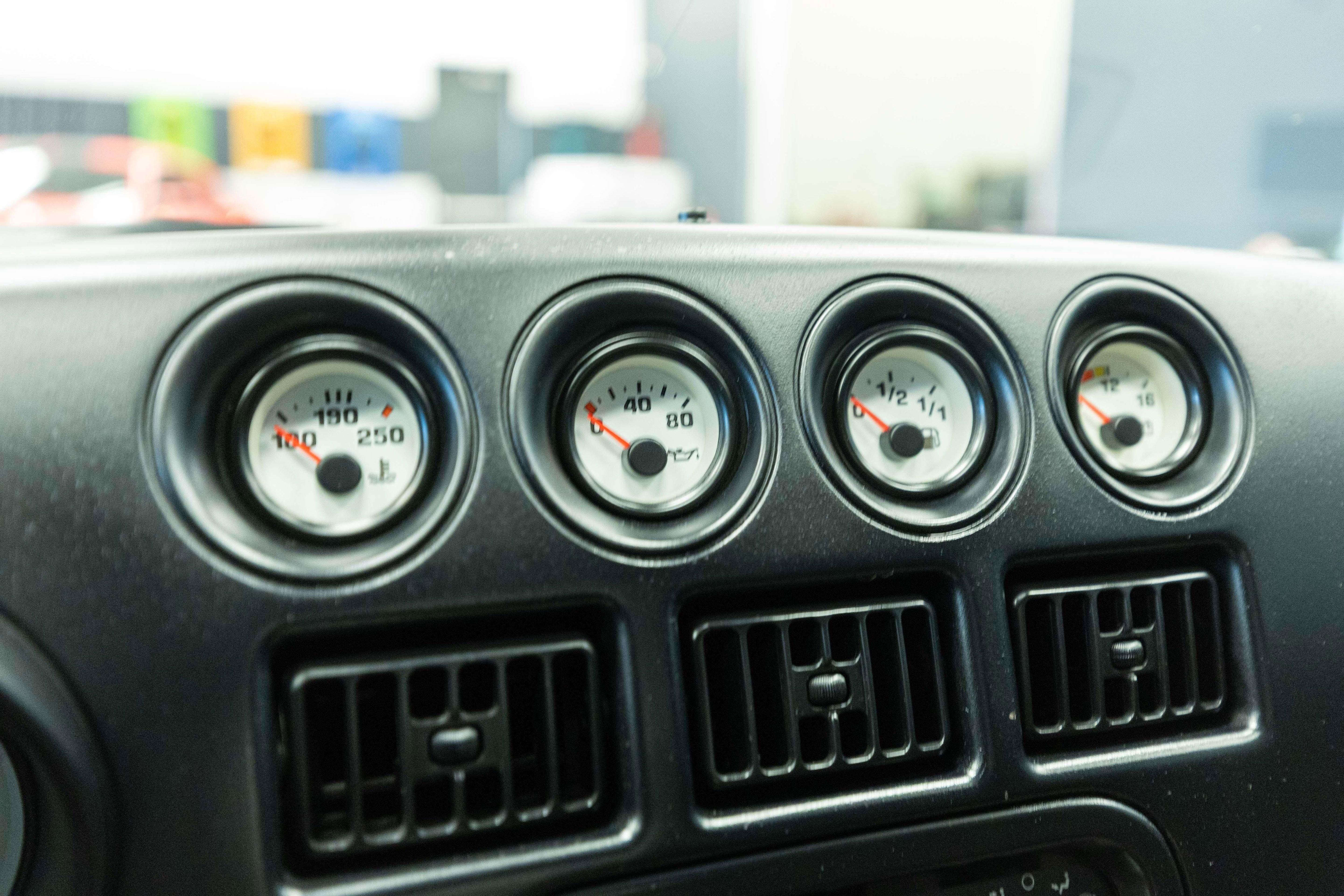 Used 1994 Dodge Viper RT/10 RWD image 12