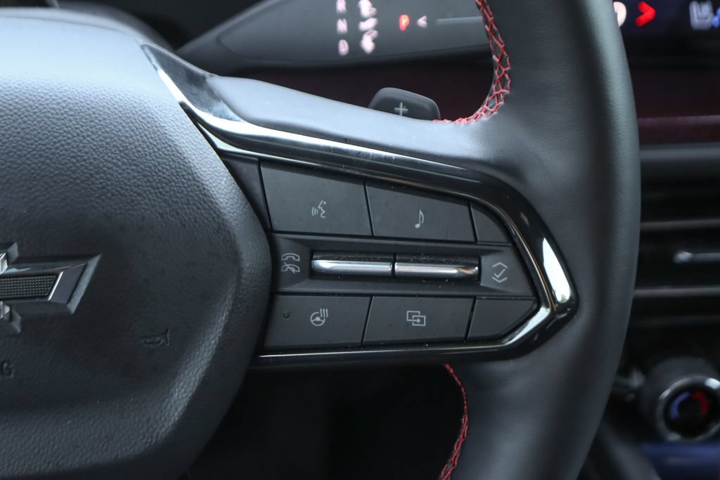 Used 2026 Chevrolet Traverse RS w/ LPO, Floor Liner Package FWD image 27
