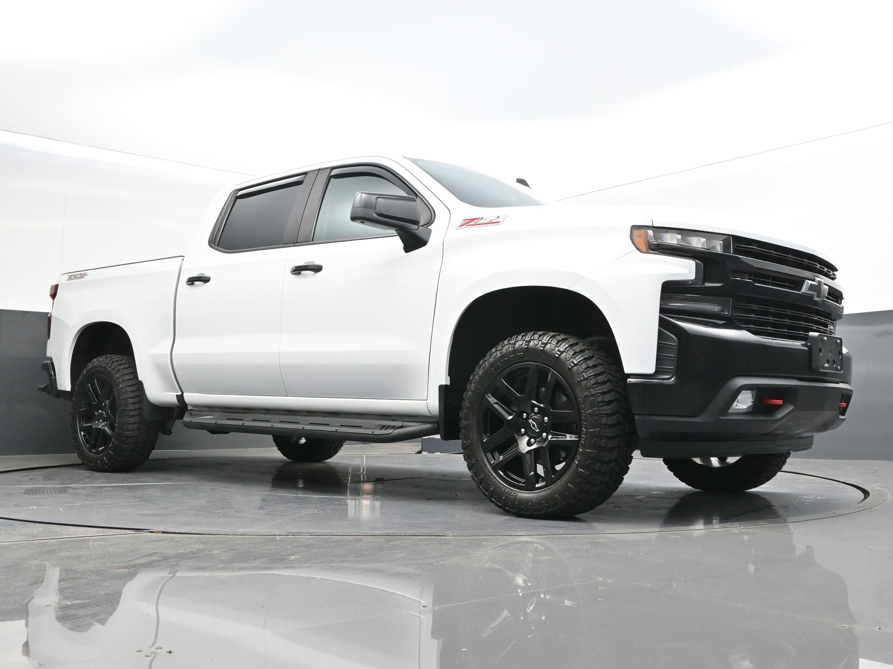 Used 2021 Chevrolet Silverado 1500 LT Trail Boss w/ Bed Protection Package image 37