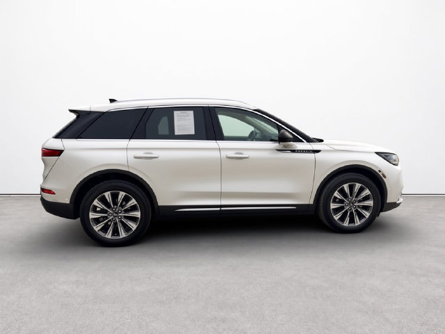 Used 2020 Lincoln Corsair Reserve w/ Equipment Group 201A FWD image 6