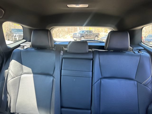 Certified 2025 Toyota Crown Signia AWD/4WD image 33