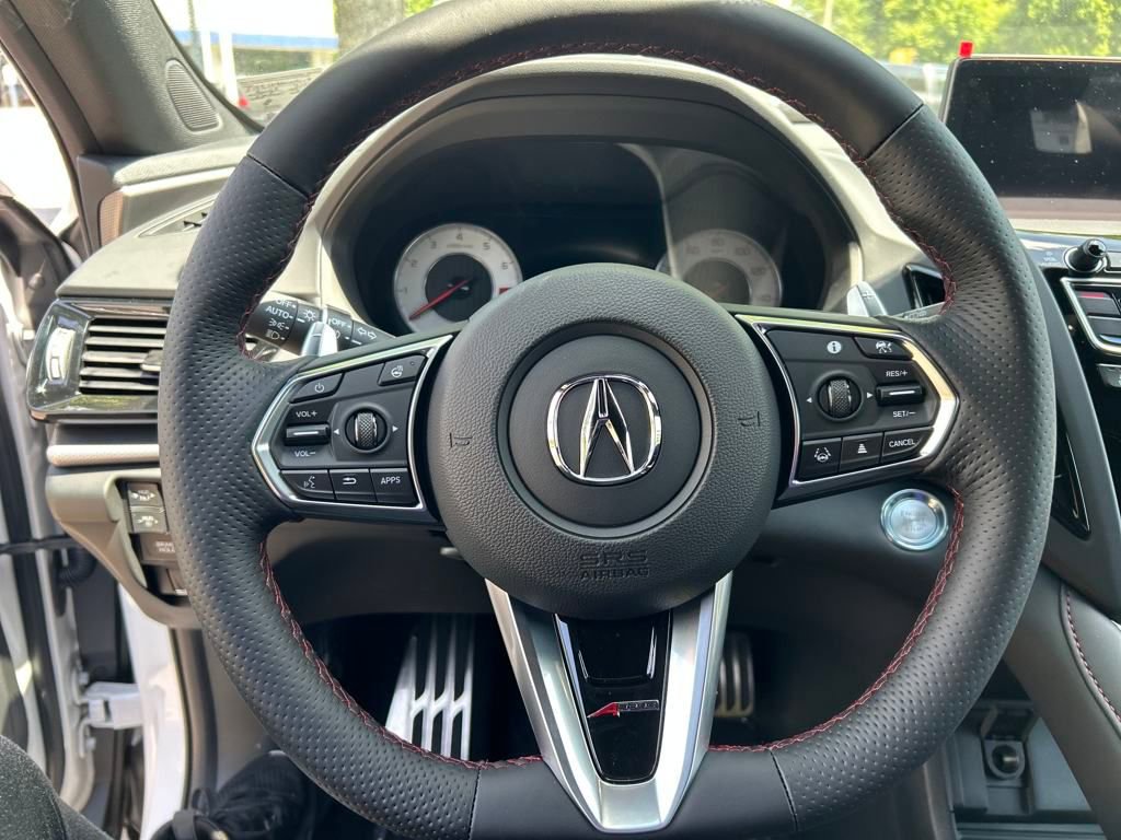 New 2025 Acura RDX SH-AWD image 9