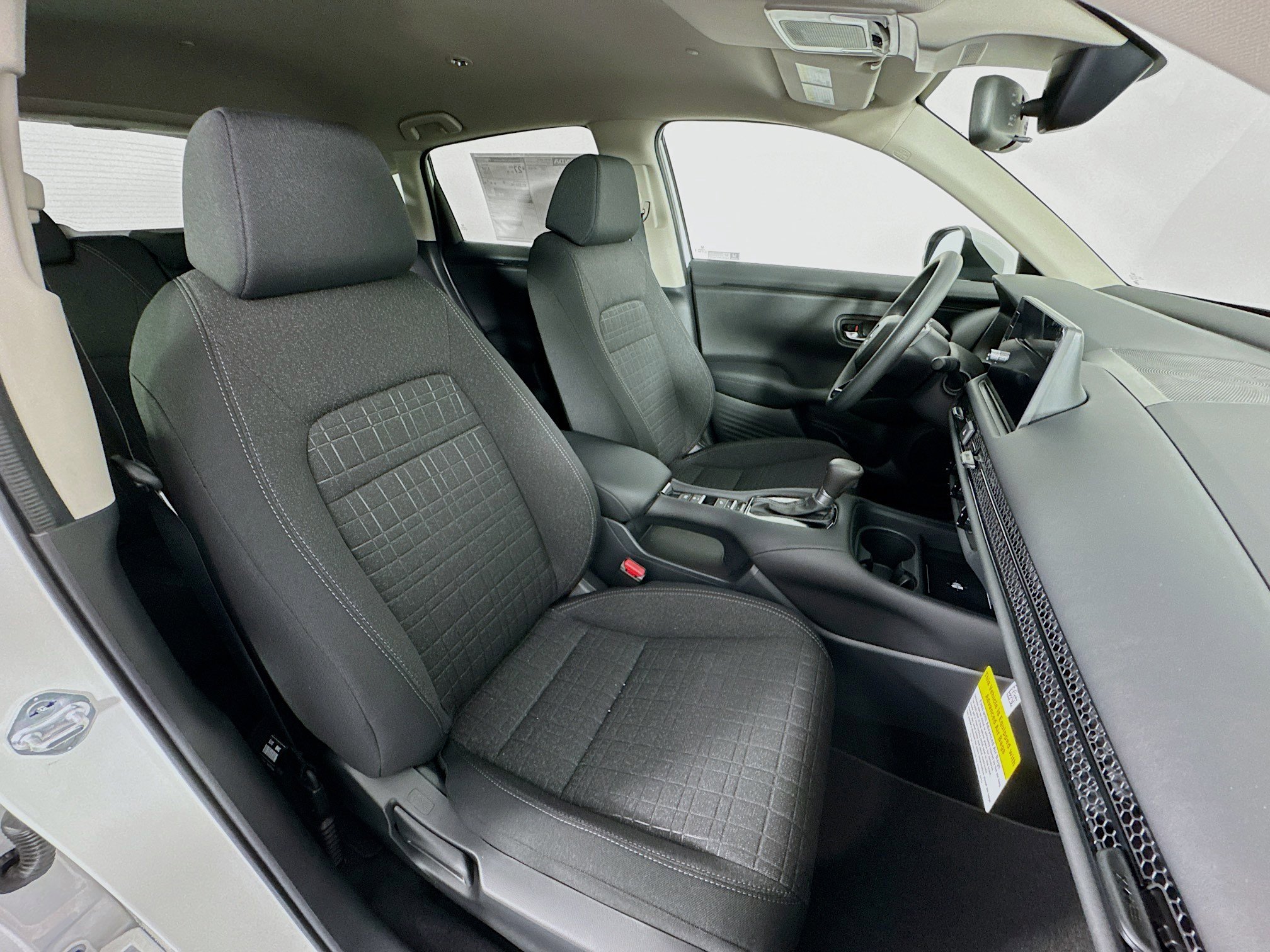 New 2026 Honda HR-V LX image 25