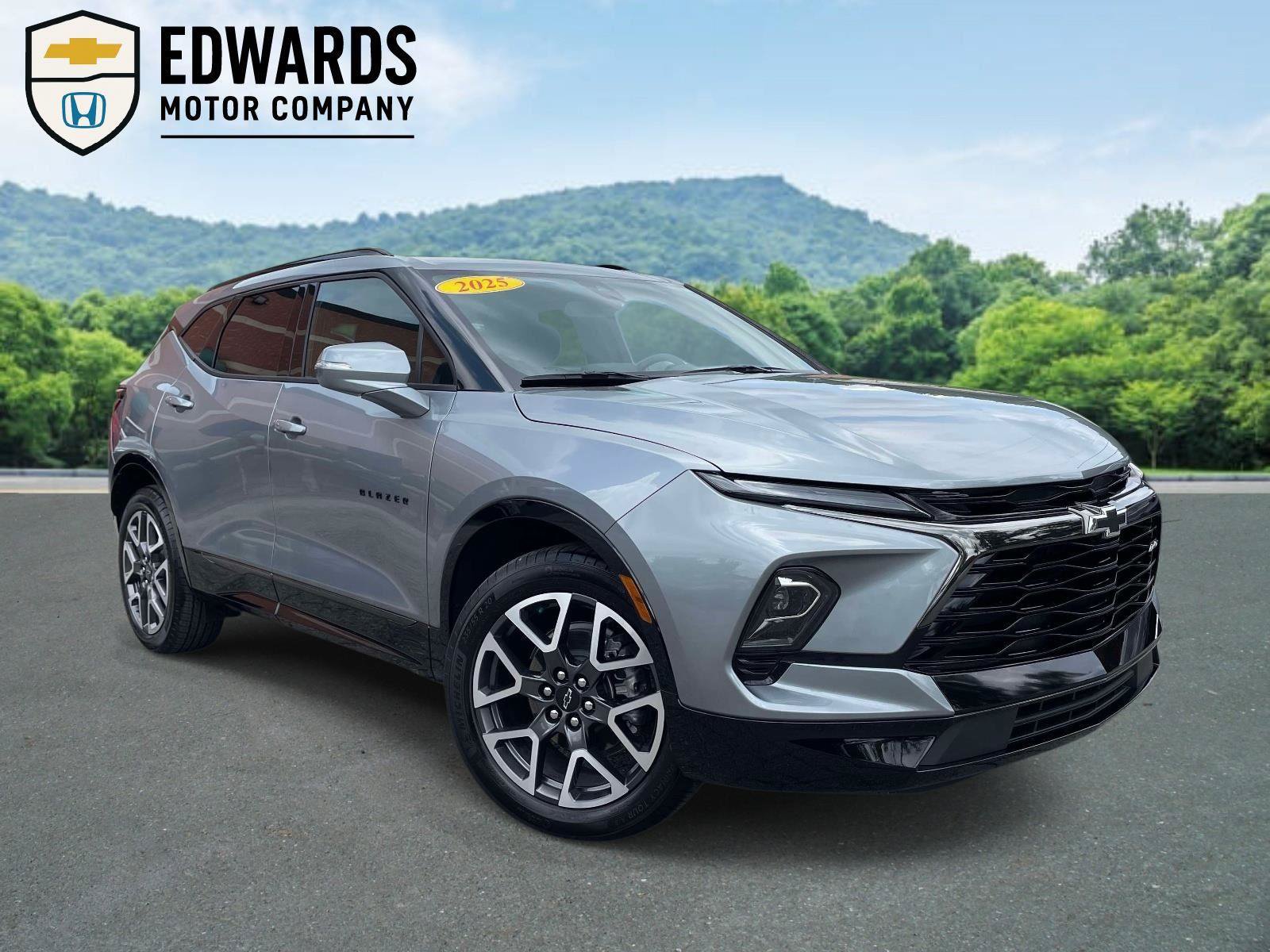 Used 2025 Chevrolet Blazer RS w/ Enhanced Convenience Package