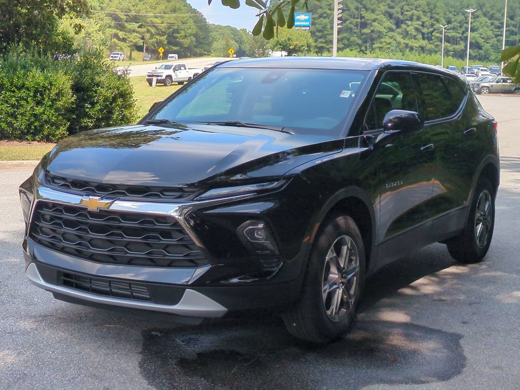 New 2026 Chevrolet Blazer LT FWD image 8