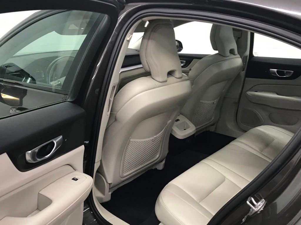 Used 2024 Volvo S60 B5 Core w/ Climate Package image 24