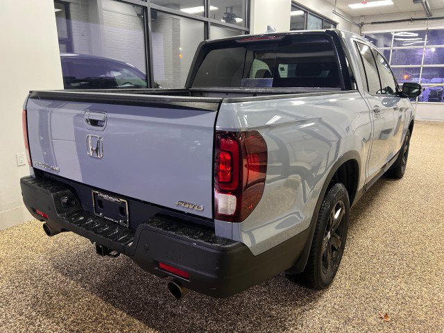 Used 2023 Honda Ridgeline Black Edition image 2