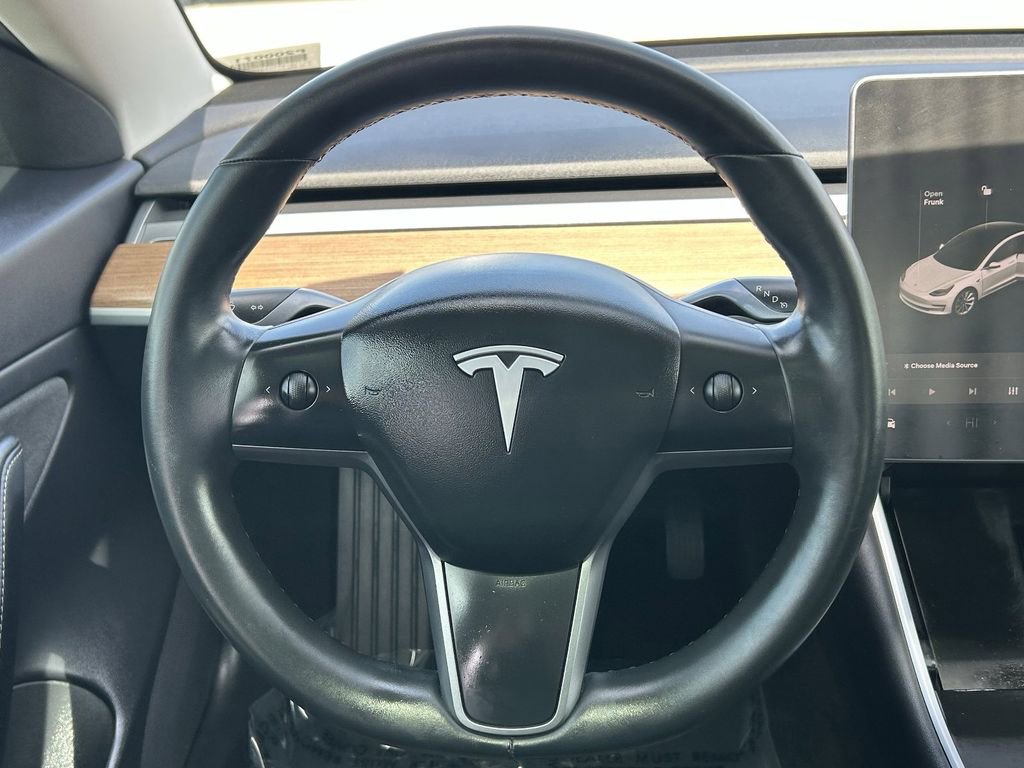 Used 2019 Tesla Model 3 Long Range image 16