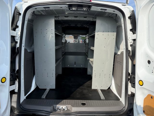 Used 2022 Ford Transit Connect XL image 16