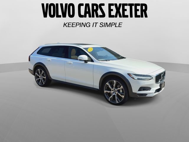 Certified 2025 Volvo V90 B6 Cross Country Ultra w/ Climate Package AWD/4WD image 2