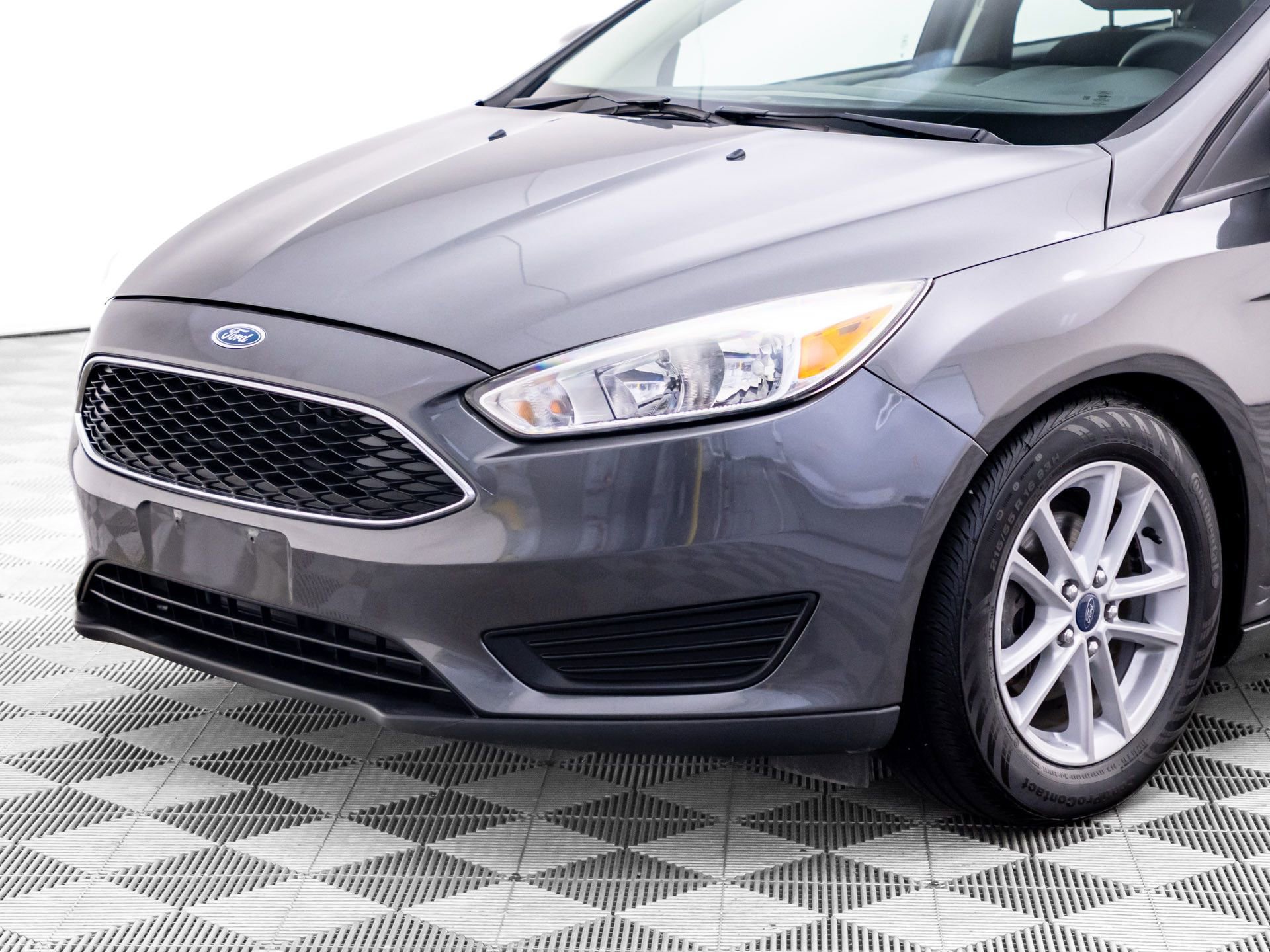 Used 2018 Ford Focus SE image 31