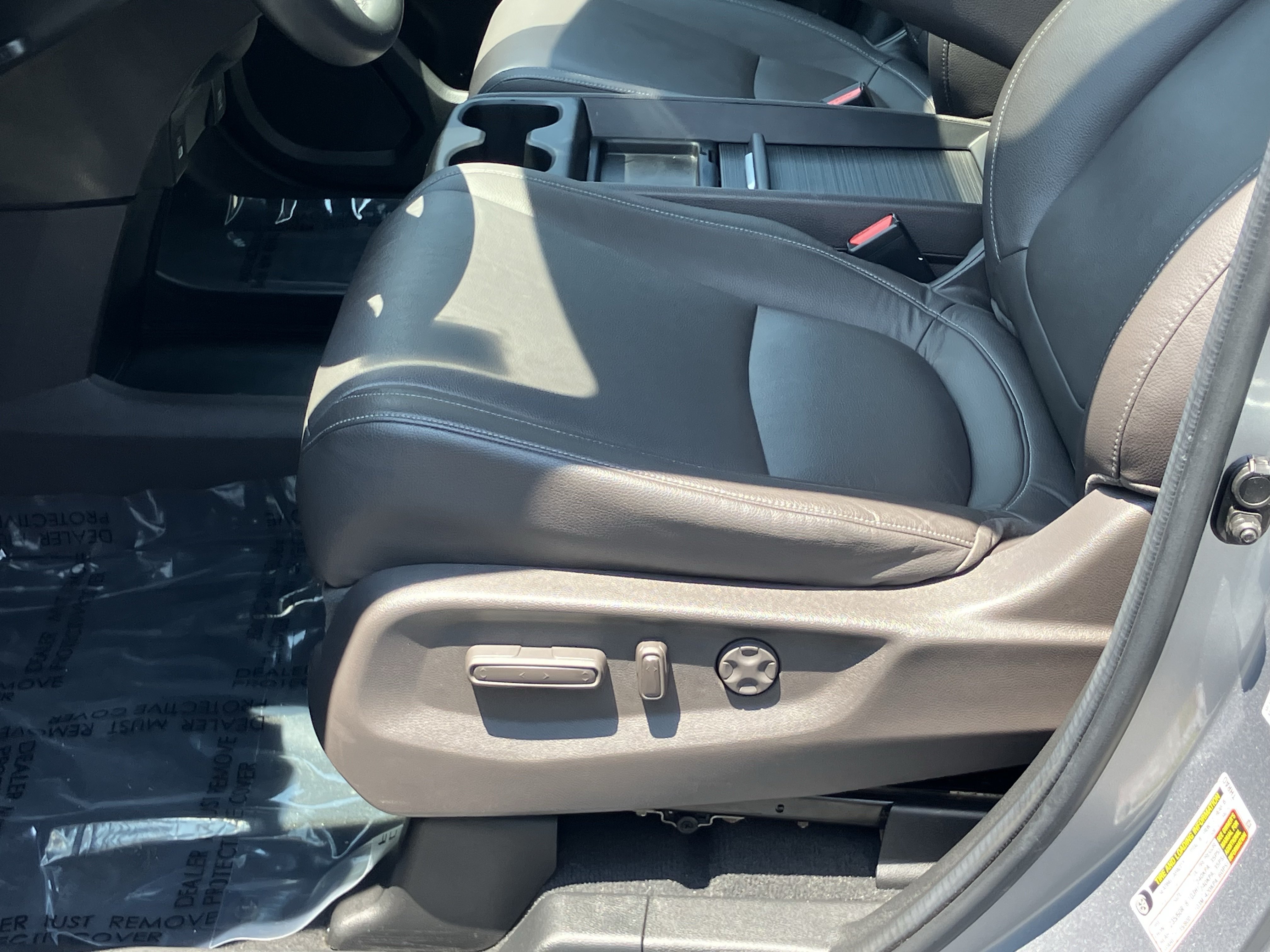 Certified 2024 Honda Odyssey EX-L image 17