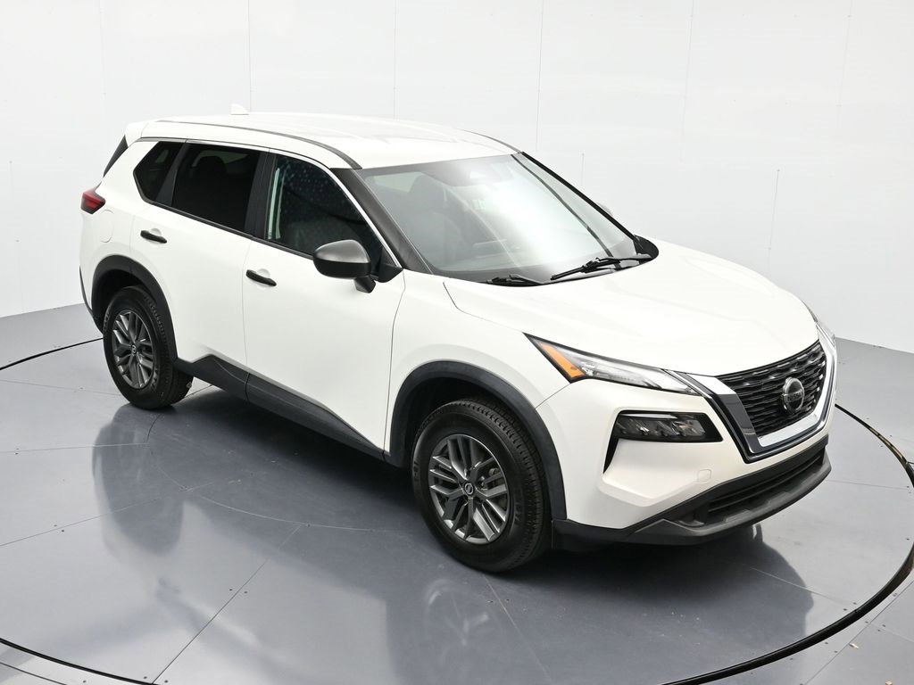 Used 2021 Nissan Rogue S image 29