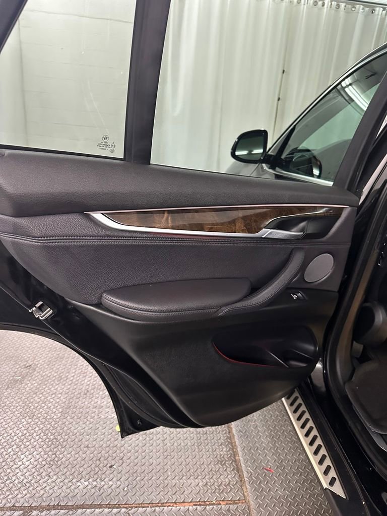 Used 2017 BMW X5 xDrive40e image 24