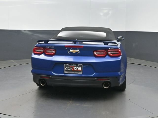 Used 2020 Chevrolet Camaro LT RWD image 28