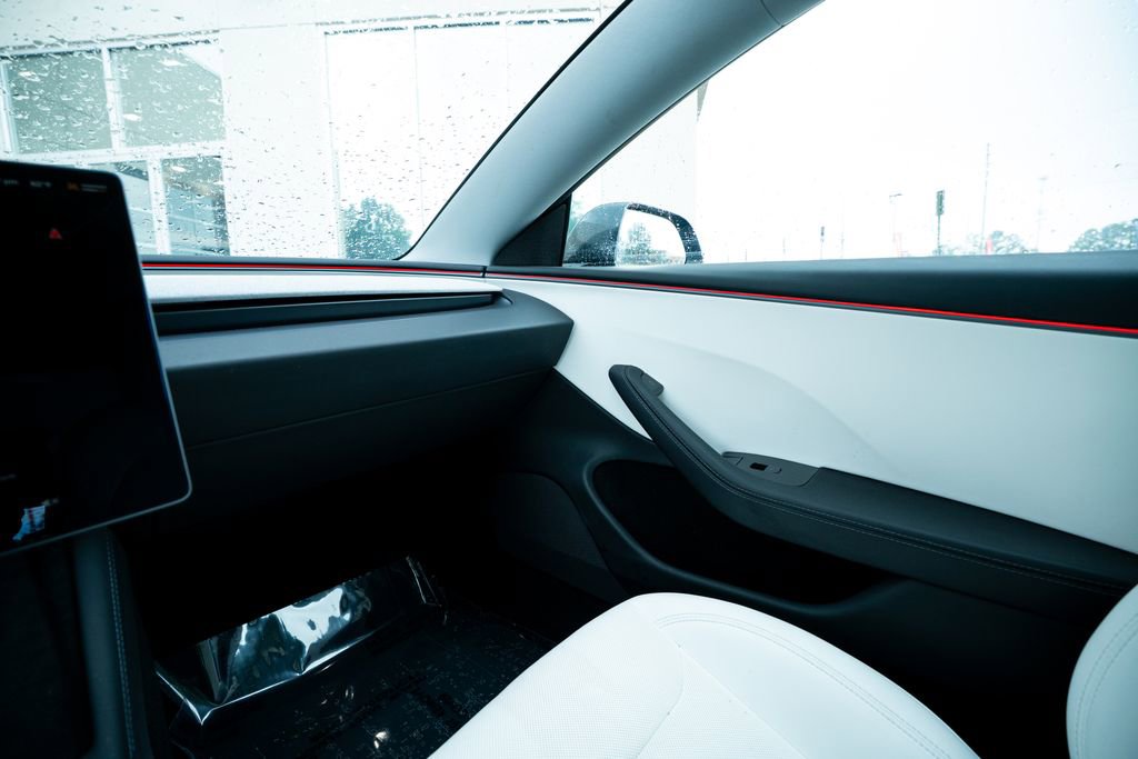 Used 2026 Tesla Model 3 RWD image 31