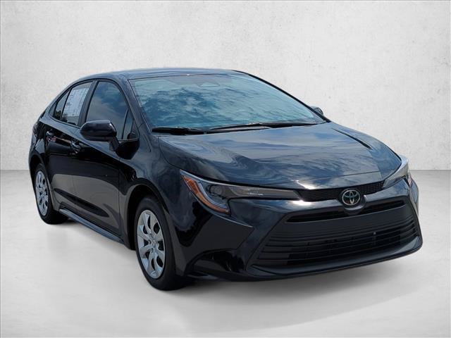 Certified 2025 Toyota Corolla LE w/ Convenience Package FWD image 3