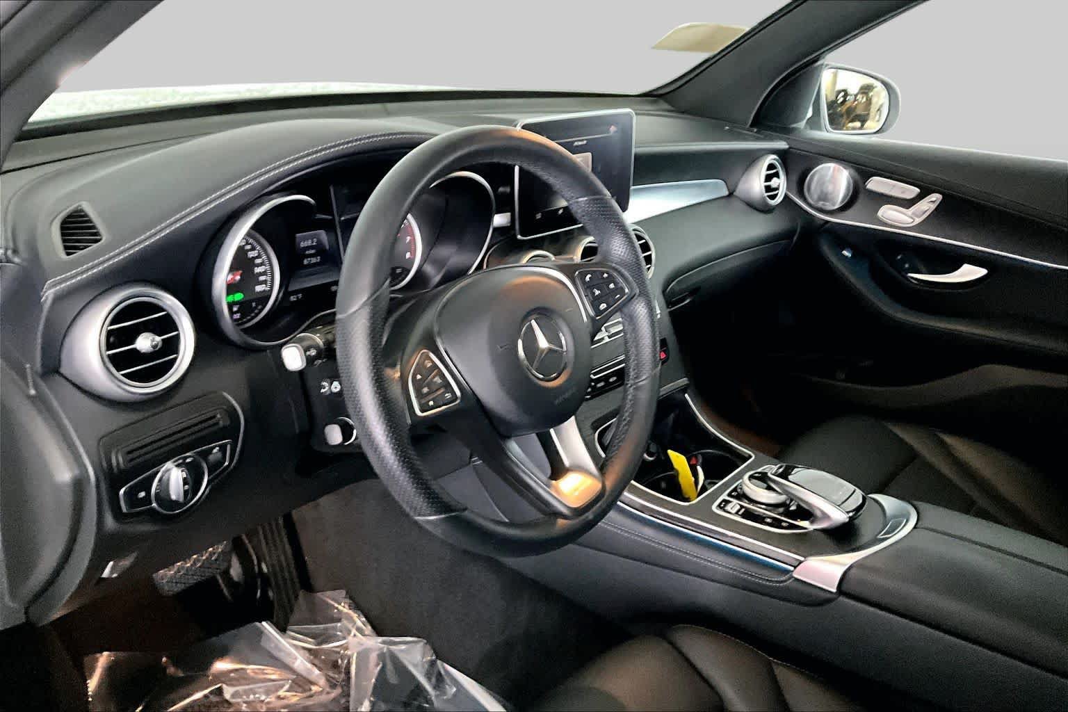 Certified 2017 Mercedes-Benz GLC 300 4MATIC image 18