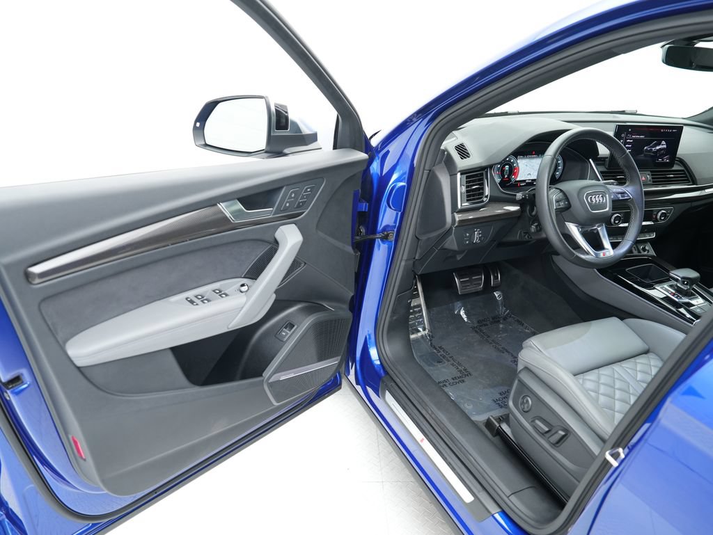 Used 2021 Audi SQ5 Premium Plus AWD/4WD image 7