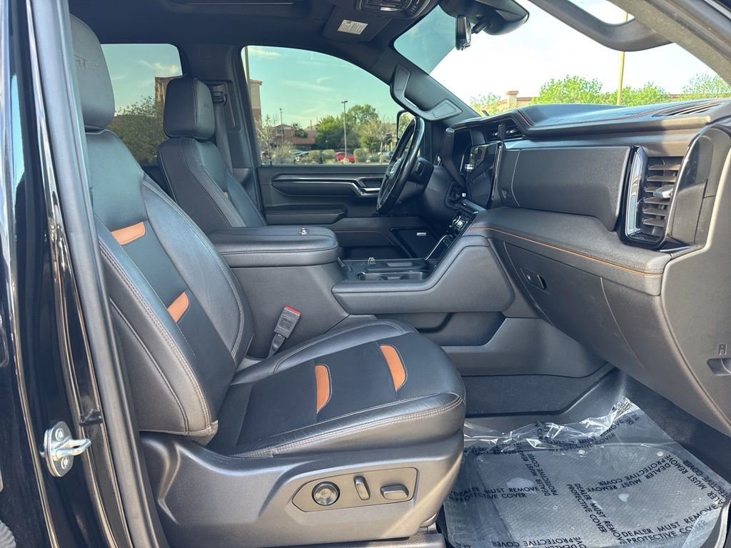 Used 2024 GMC Sierra 2500 AT4 w/ AT4 Premium Plus Package image 31