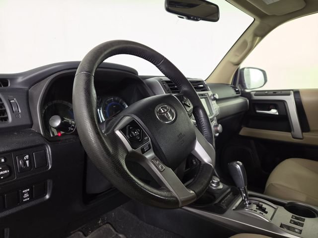 Used 2019 Toyota 4Runner SR5 Premium AWD/4WD image 15