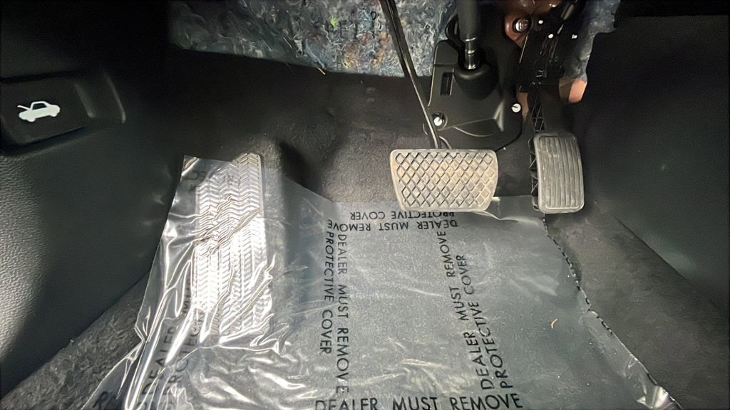 Used 2025 Honda CR-V EX-L image 22