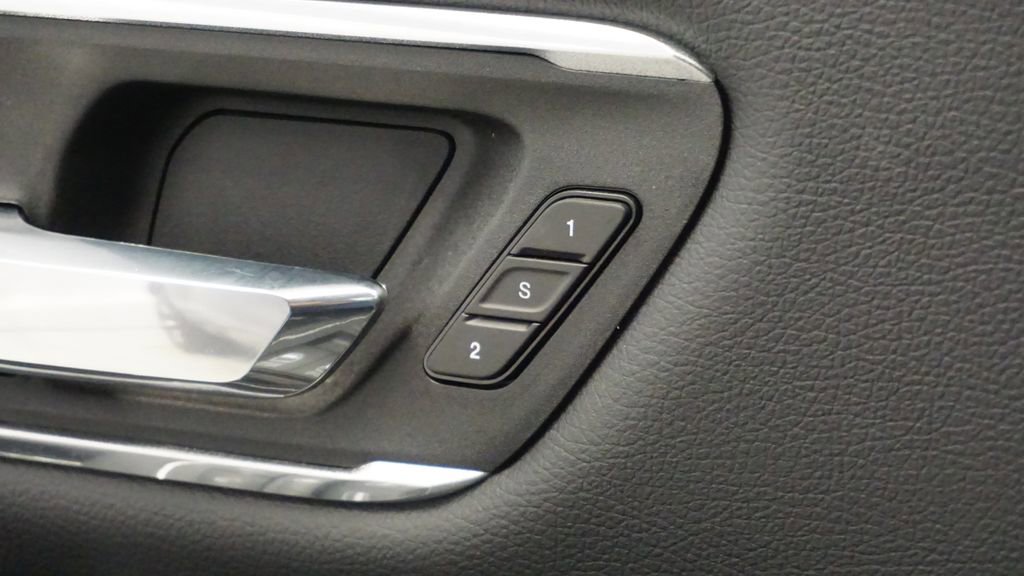 Used 2023 RAM 1500 Laramie image 29