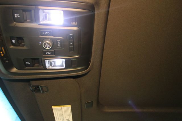 Used 2021 GMC Yukon SLT image 33