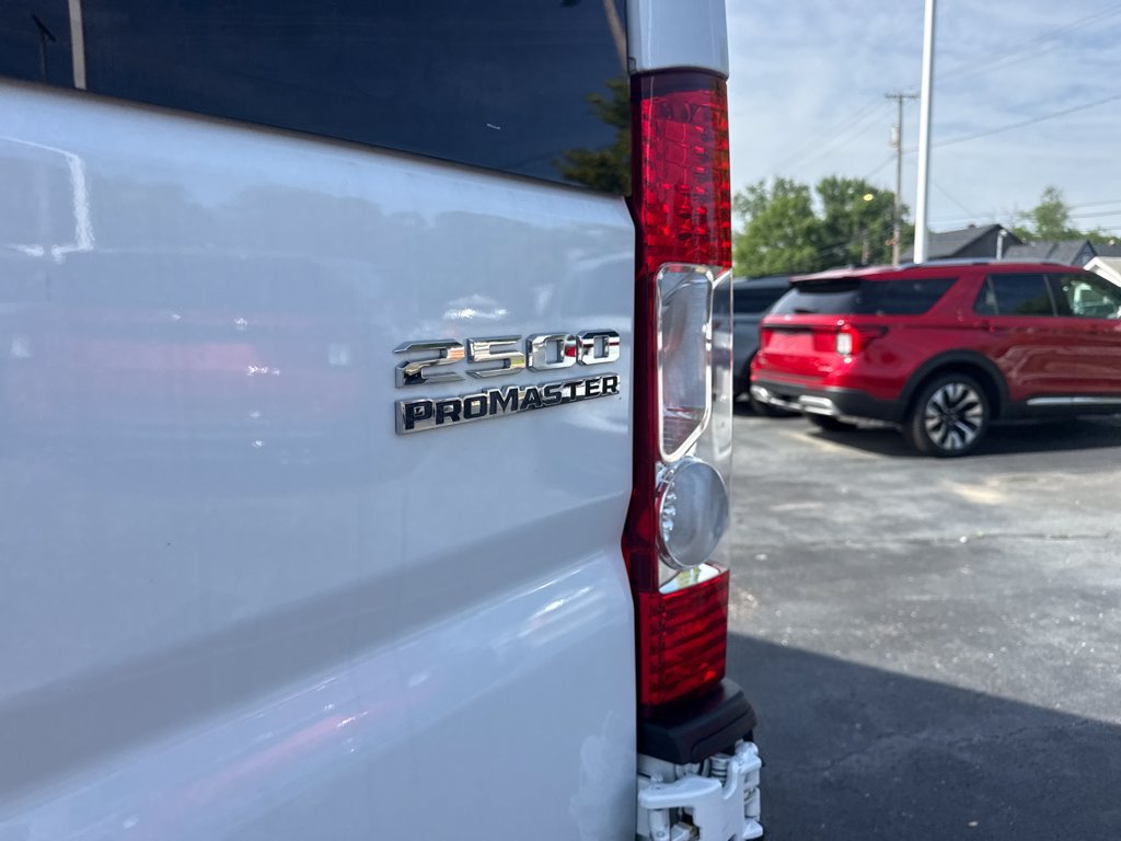 Used 2025 RAM ProMaster 2500 w/ U-Haul Equipment Group FWD image 12