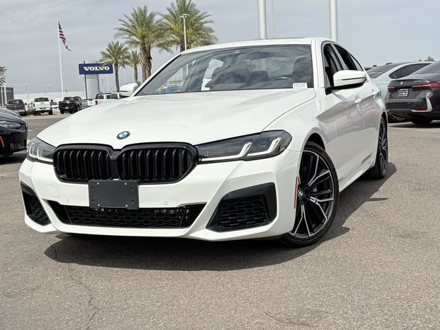 Used 2021 BMW 540i w/ M Sport Package image 3
