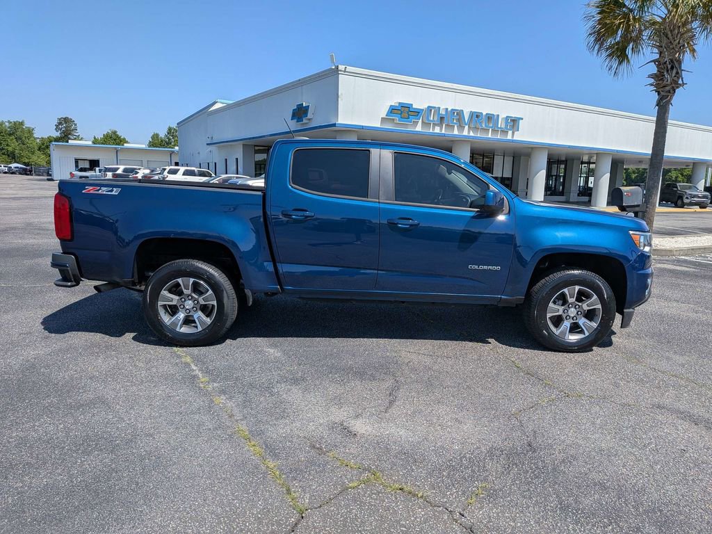 Used 2019 Chevrolet Colorado Z71 AWD/4WD image 5