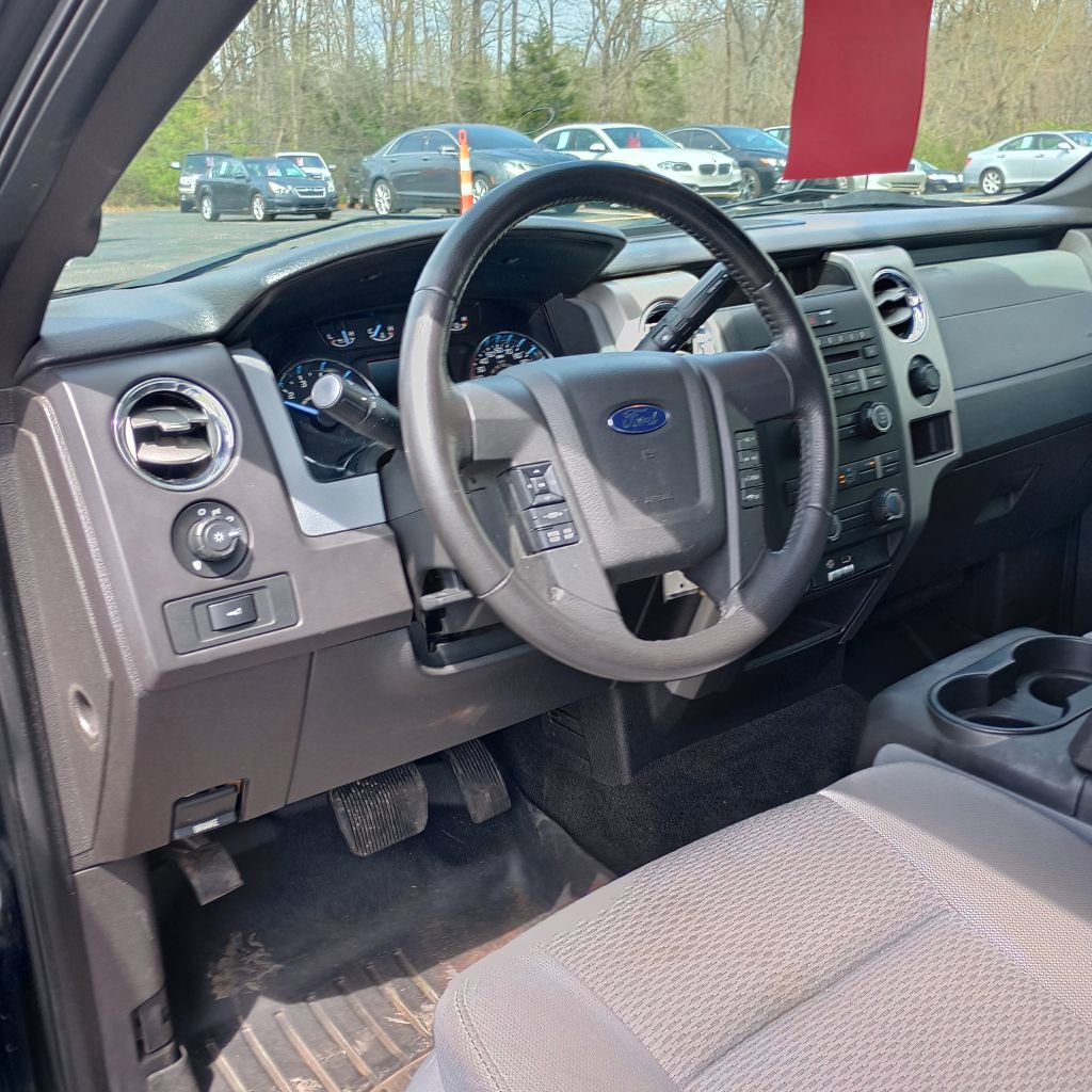 Used 2012 Ford F150 XLT w/ XLT Chrome Pkg image 9