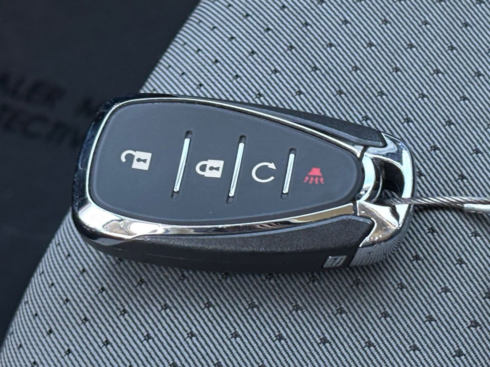 Used 2025 Chevrolet Trax LT image 21