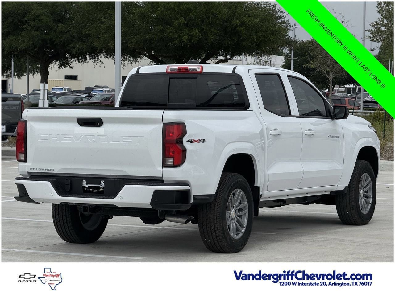 New 2026 Chevrolet Colorado LT w/ LT Convenience Package AWD/4WD image 4