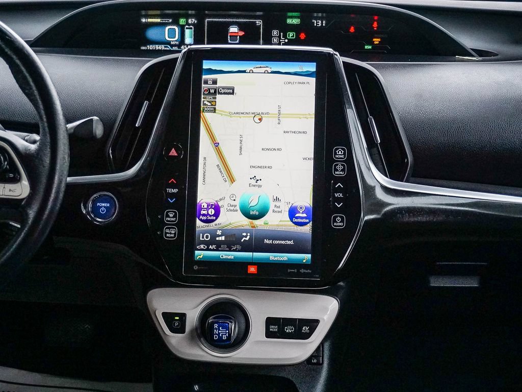 Used 2017 Toyota Prius Prime Advanced FWD image 16