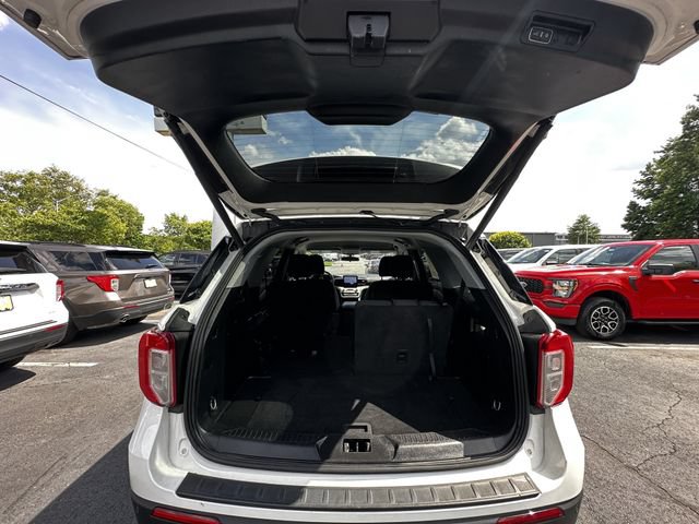 Certified 2024 Ford Explorer XLT AWD/4WD image 40