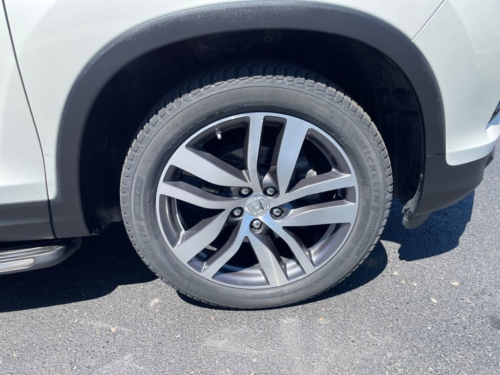 Used 2016 Honda Pilot Elite image 9