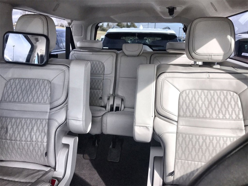 Used 2024 Lincoln Navigator L Black Label image 23