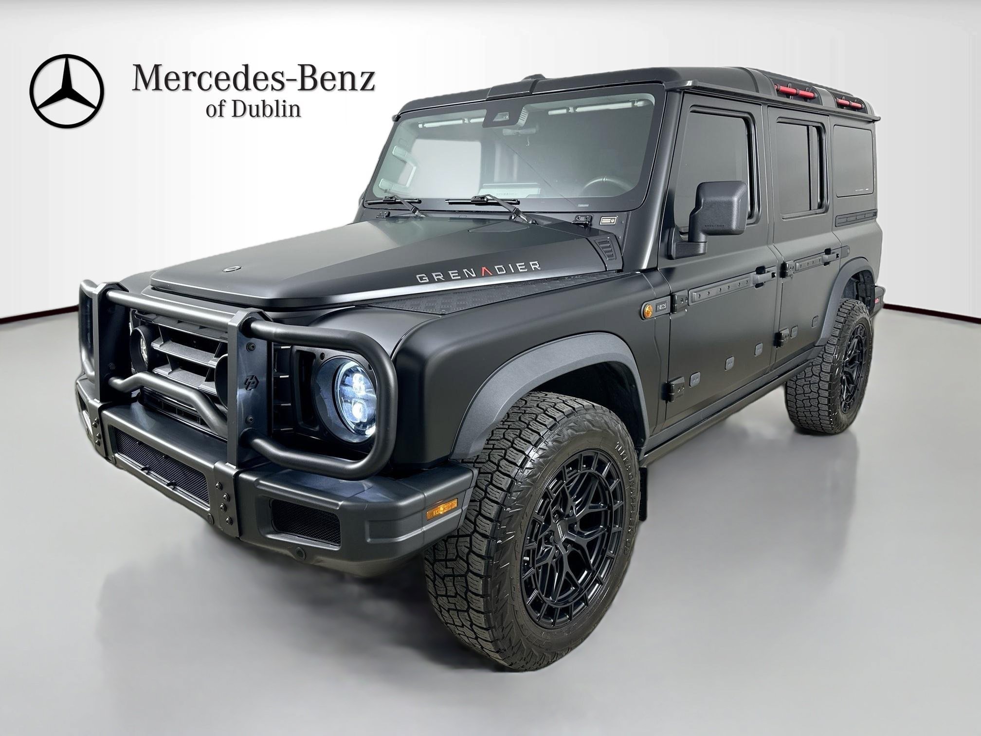 Used 2025 INEOS Grenadier Station Wagon AWD/4WD image 1