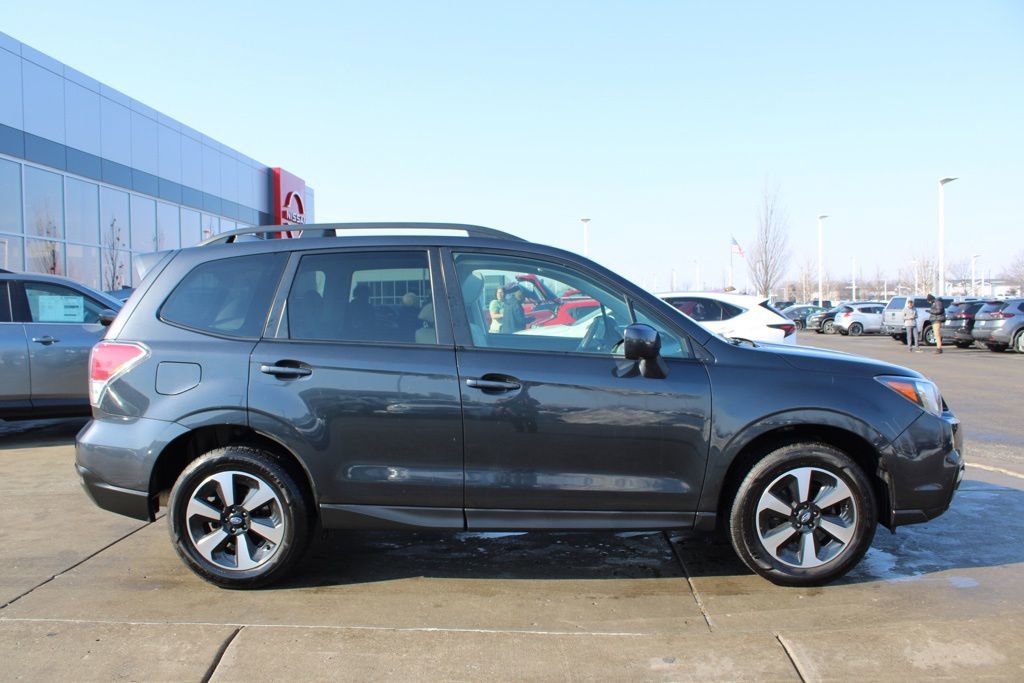 Used 2018 Subaru Forester 2.5i Premium w/ All-Weather Package image 6