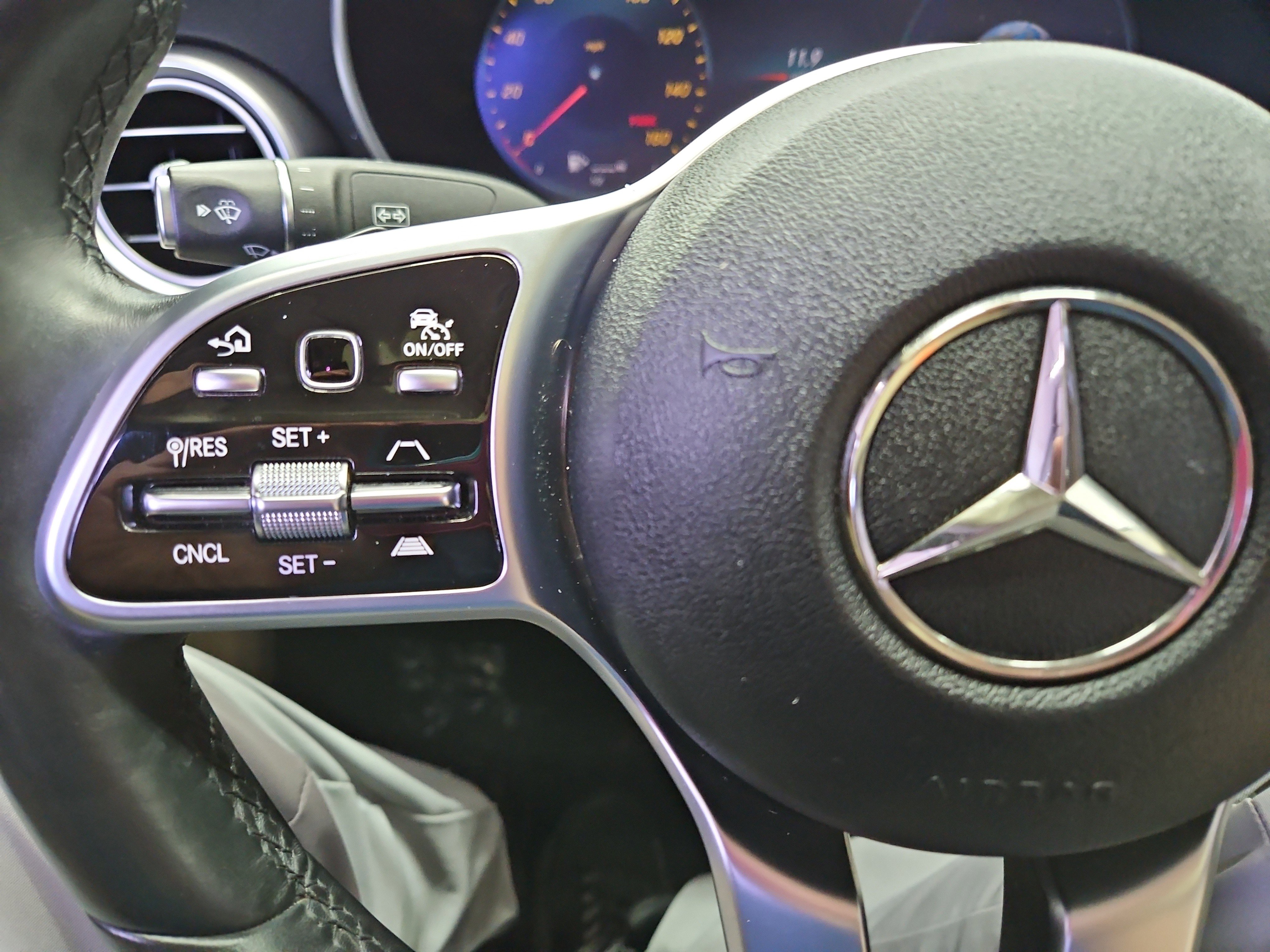 Used 2020 Mercedes-Benz C 300 4MATIC Sedan image 16