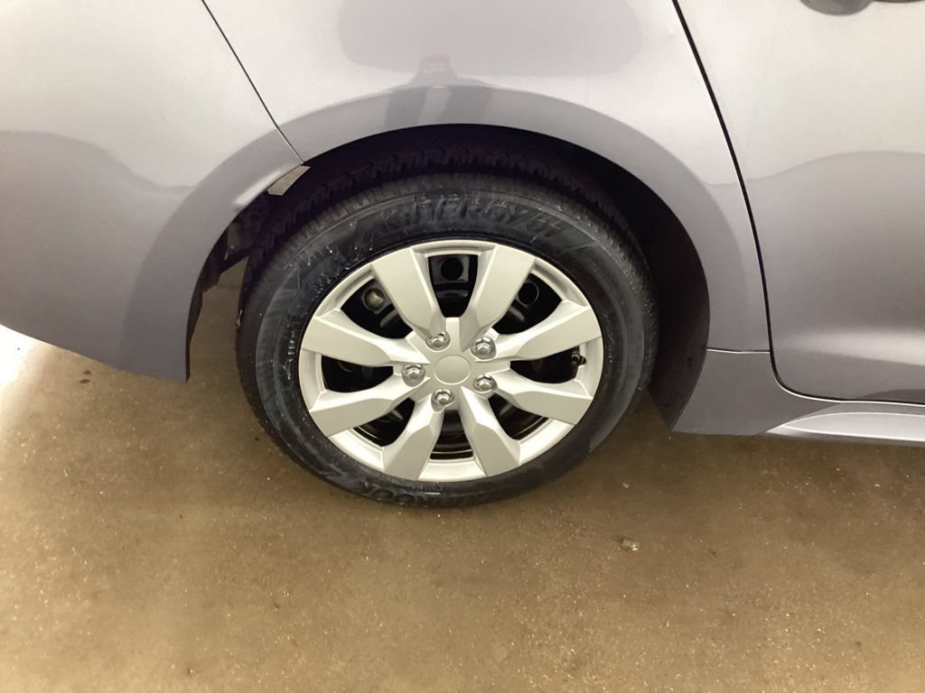 Used 2023 Toyota Corolla LE FWD image 25