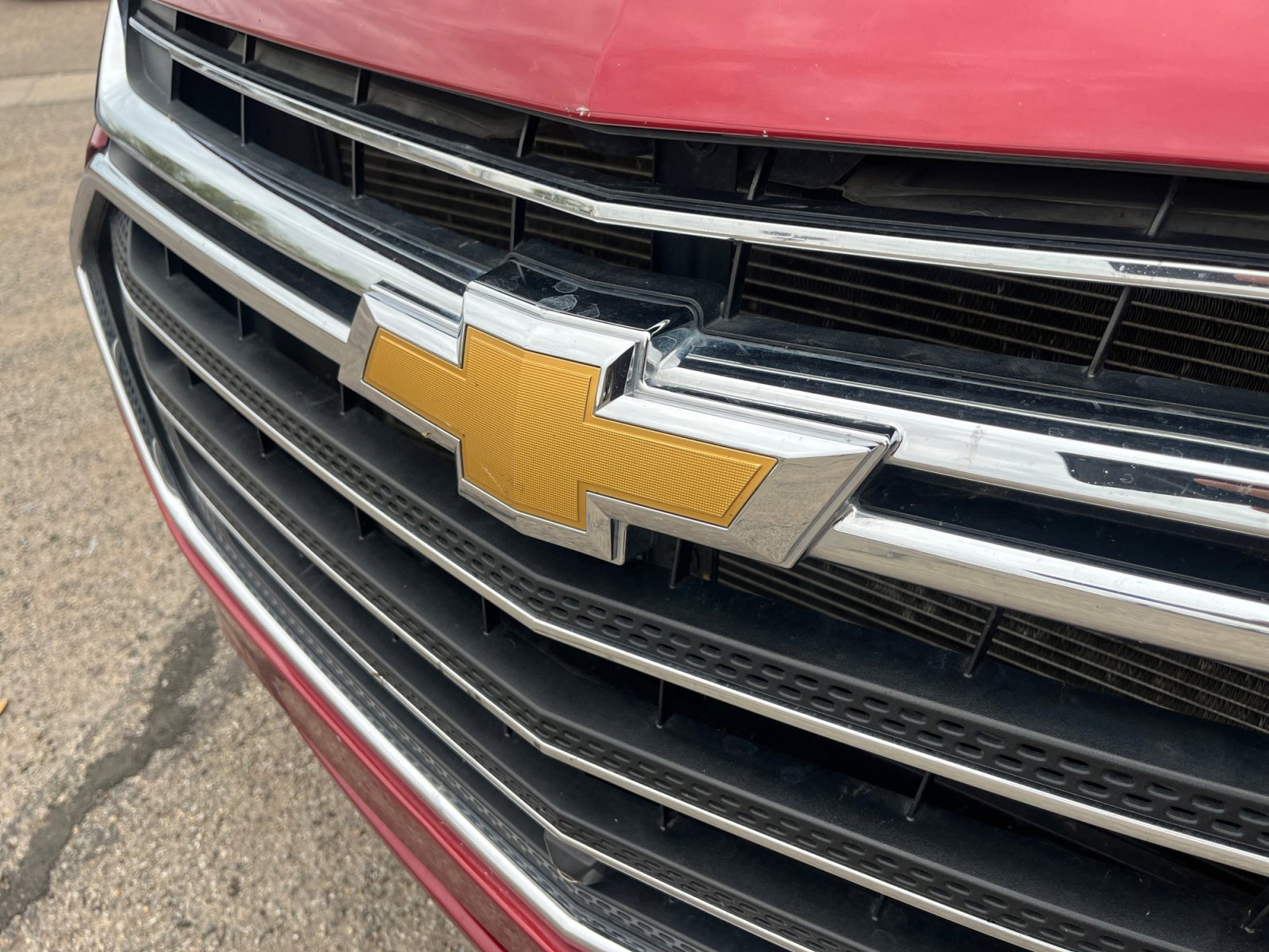 Used 2021 Chevrolet Traverse Premier w/ LPO, Cargo Package image 23