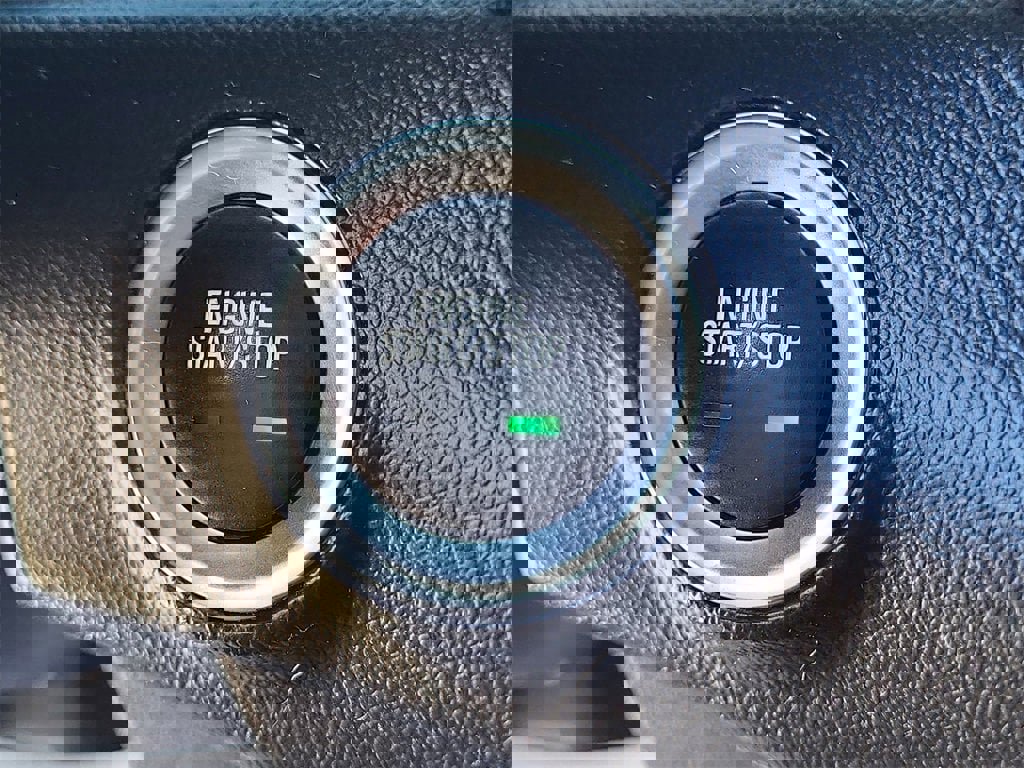 Certified 2023 GMC Terrain Denali w/ Denali Premium Package image 28