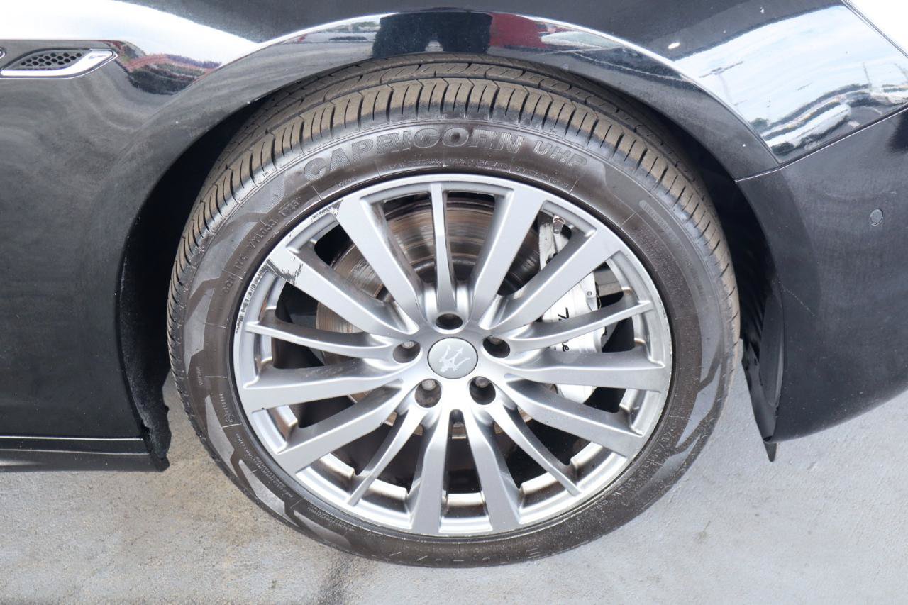 Used 2018 Maserati Ghibli RWD image 40
